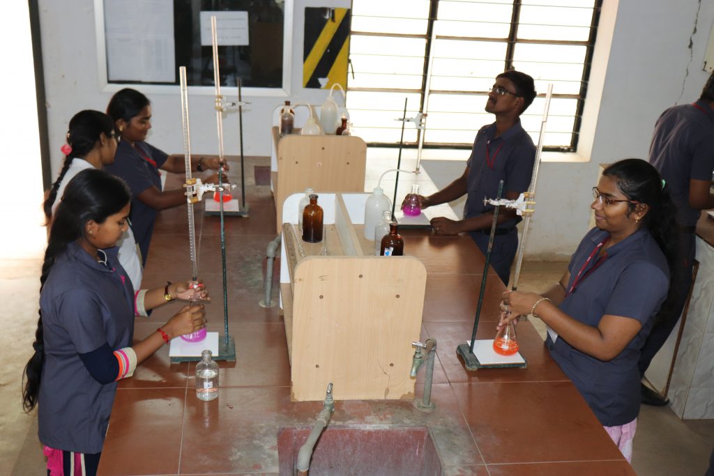 TRAINING OF FORMULA 4 AND LGB